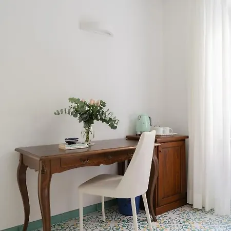 Residenza Amalphia Guest house